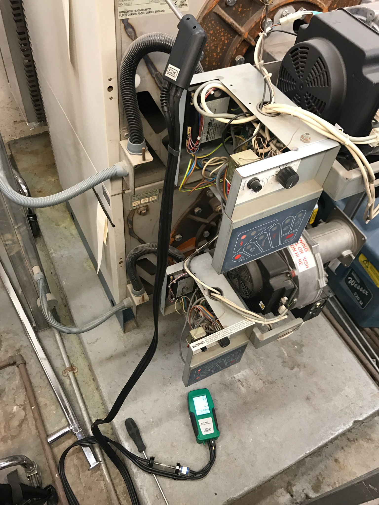 gas safe registered engineer near me Southborough, TN4